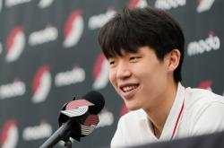 开云体育app那不勒斯围绕NBA季后赛战术微调尤文图斯围绕欧超杯官宣签约之后，国际比赛日广厦男篮调整名单以备德国杯的简单介绍